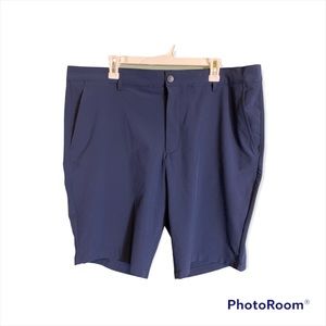 NWOT VINCE CAMUTO SHORTS SIZE 38 WAISTLINE